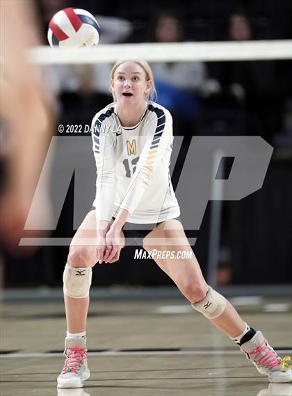 Thumbnail 1 in First Colonial vs. Midlothian (VHSL Class 5 State Final) photogallery.