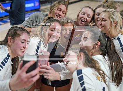 Thumbnail 2 in First Colonial vs. Midlothian (VHSL Class 5 State Final) photogallery.