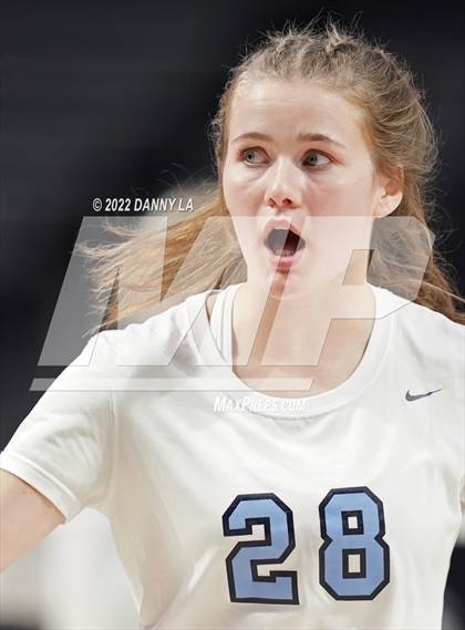 Thumbnail 1 in First Colonial vs. Midlothian (VHSL Class 5 State Final) photogallery.