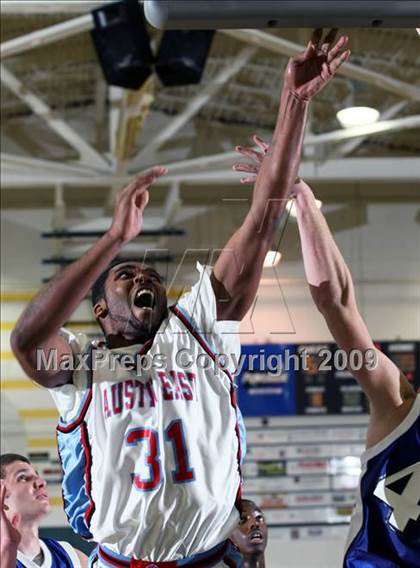 Thumbnail 1 in Austin-East vs Karns (Pilot Food-Mart Classic) photogallery.