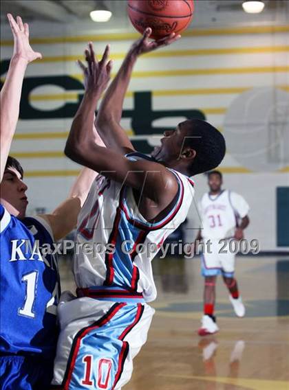 Thumbnail 2 in Austin-East vs Karns (Pilot Food-Mart Classic) photogallery.