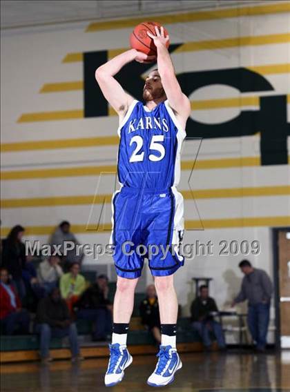 Thumbnail 3 in Austin-East vs Karns (Pilot Food-Mart Classic) photogallery.