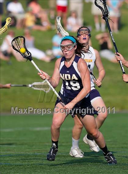 Thumbnail 3 in Notre Dame Academy vs. Needham (MIAA Division 1 South Semifinal) photogallery.