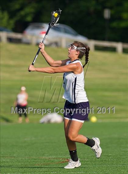 Thumbnail 1 in Notre Dame Academy vs. Needham (MIAA Division 1 South Semifinal) photogallery.