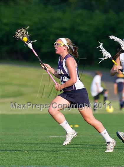 Thumbnail 1 in Notre Dame Academy vs. Needham (MIAA Division 1 South Semifinal) photogallery.