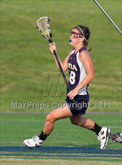 Thumbnail 2 in Notre Dame Academy vs. Needham (MIAA Division 1 South Semifinal) photogallery.