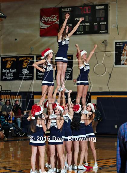 Thumbnail 3 in Gatlinburg-Pittman @ Seymour photogallery.