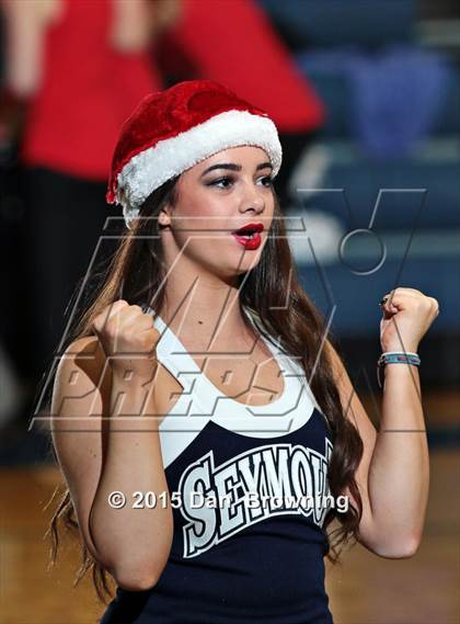 Thumbnail 2 in Gatlinburg-Pittman @ Seymour photogallery.