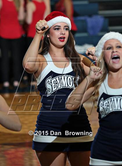 Thumbnail 3 in Gatlinburg-Pittman @ Seymour photogallery.
