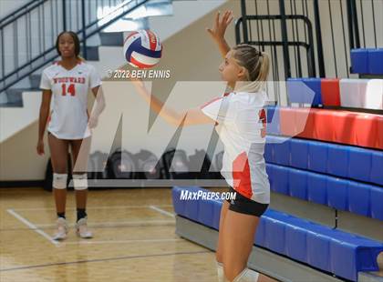 Thumbnail 3 in Woodward Academy vs Dutchtown (You Got Served Tournament) photogallery.