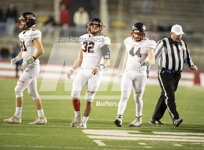 Thumbnail 2 in Muskego vs. Bay Port (WIAA D1 Final)  photogallery.
