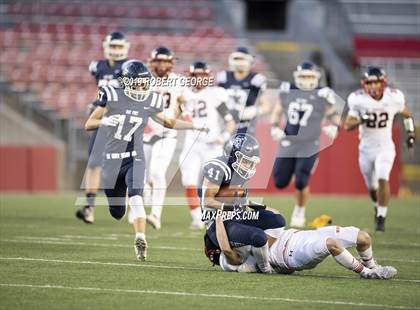 Thumbnail 1 in Muskego vs. Bay Port (WIAA D1 Final)  photogallery.