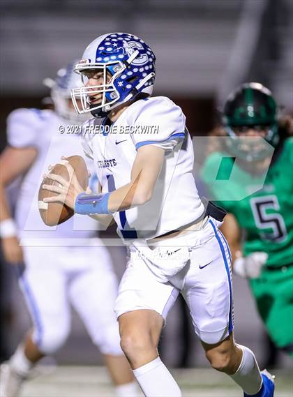 Thumbnail 2 in Tioga vs. Celeste (UIL 2A Bi-District) photogallery.