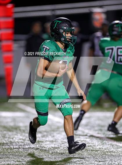 Thumbnail 2 in Tioga vs. Celeste (UIL 2A Bi-District) photogallery.