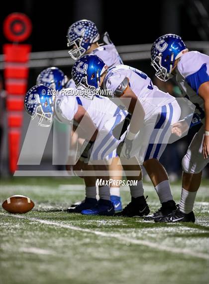 Thumbnail 2 in Tioga vs. Celeste (UIL 2A Bi-District) photogallery.
