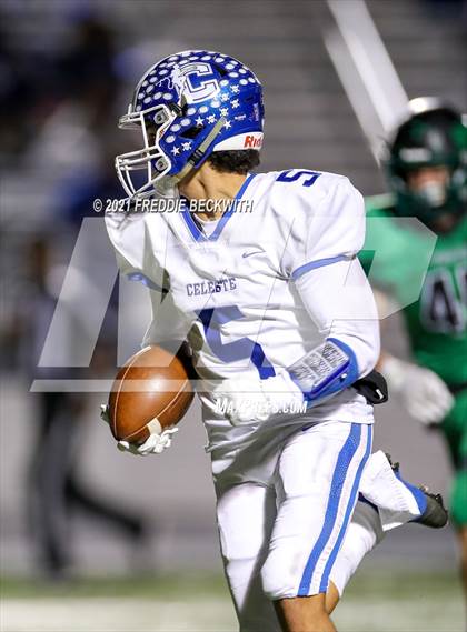 Thumbnail 3 in Tioga vs. Celeste (UIL 2A Bi-District) photogallery.