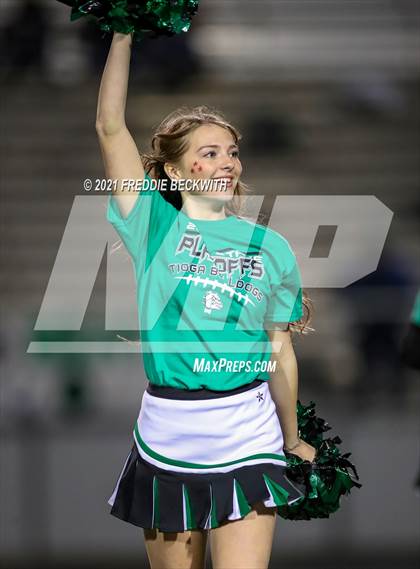 Thumbnail 3 in Tioga vs. Celeste (UIL 2A Bi-District) photogallery.
