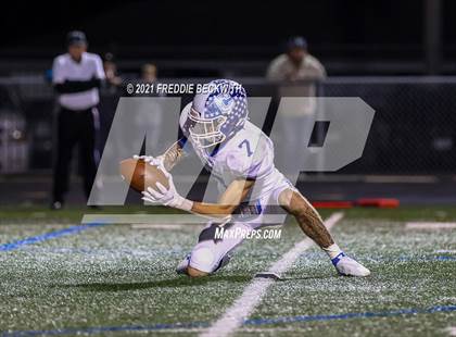 Thumbnail 2 in Tioga vs. Celeste (UIL 2A Bi-District) photogallery.