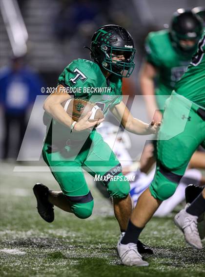 Thumbnail 1 in Tioga vs. Celeste (UIL 2A Bi-District) photogallery.