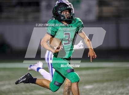 Thumbnail 2 in Tioga vs. Celeste (UIL 2A Bi-District) photogallery.