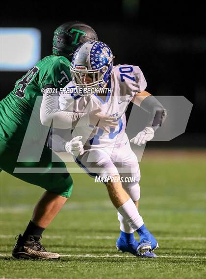 Thumbnail 2 in Tioga vs. Celeste (UIL 2A Bi-District) photogallery.