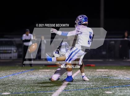 Thumbnail 3 in Tioga vs. Celeste (UIL 2A Bi-District) photogallery.