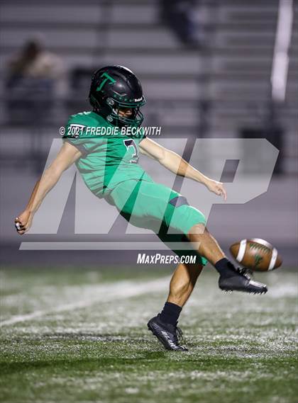 Thumbnail 1 in Tioga vs. Celeste (UIL 2A Bi-District) photogallery.