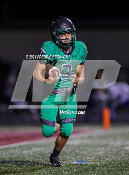 Thumbnail 3 in Tioga vs. Celeste (UIL 2A Bi-District) photogallery.