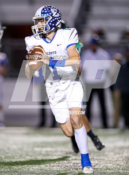 Thumbnail 3 in Tioga vs. Celeste (UIL 2A Bi-District) photogallery.