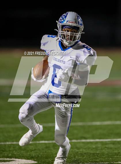Thumbnail 2 in Tioga vs. Celeste (UIL 2A Bi-District) photogallery.