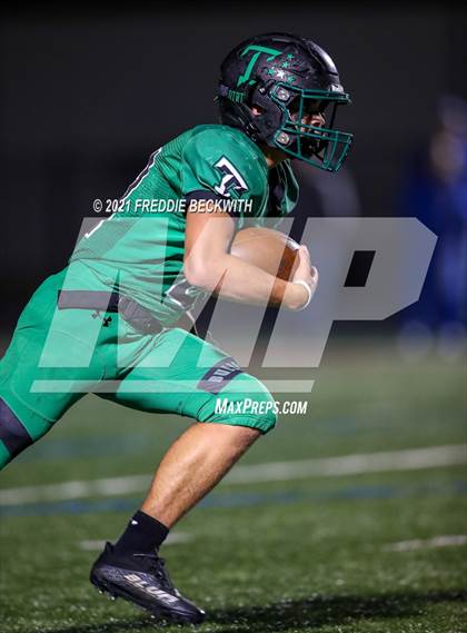 Thumbnail 3 in Tioga vs. Celeste (UIL 2A Bi-District) photogallery.