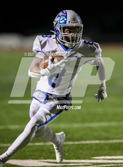Thumbnail 2 in Tioga vs. Celeste (UIL 2A Bi-District) photogallery.