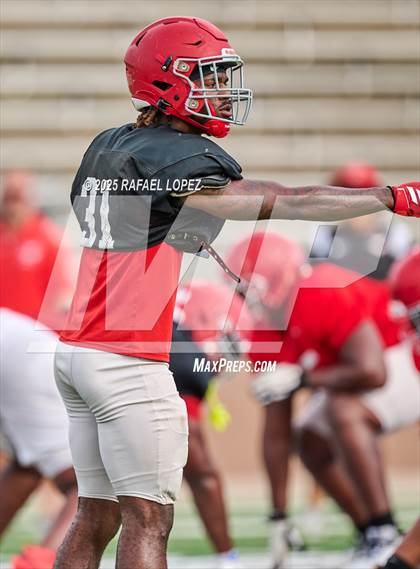 Thumbnail 1 in North Shore (Inter-squad Scrimmage) photogallery.