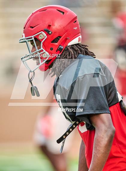 Thumbnail 1 in North Shore (Inter-squad Scrimmage) photogallery.
