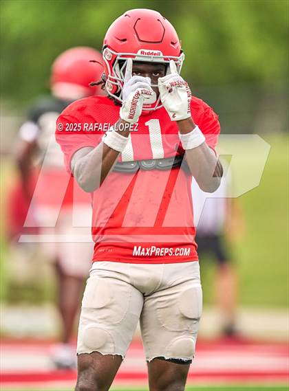 Thumbnail 3 in North Shore (Inter-squad Scrimmage) photogallery.