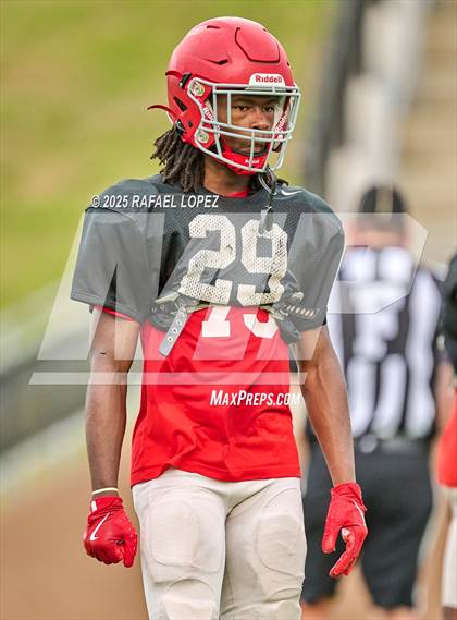 Thumbnail 2 in North Shore (Inter-squad Scrimmage) photogallery.