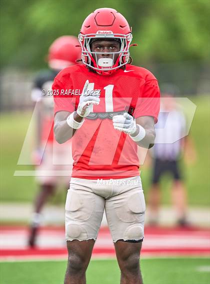Thumbnail 2 in North Shore (Inter-squad Scrimmage) photogallery.