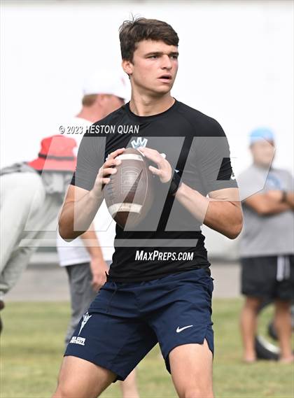 Thumbnail 3 in Corona del Mar vs. Mater Dei (Battle At The Beach) photogallery.