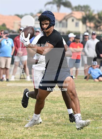 Thumbnail 3 in Corona del Mar vs. Mater Dei (Battle At The Beach) photogallery.