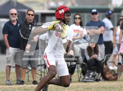 Thumbnail 2 in Corona del Mar vs. Mater Dei (Battle At The Beach) photogallery.