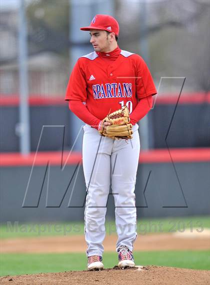 Thumbnail 1 in St. Stephen's Episcopal vs Bishop Lynch (Texas Private School Classic) photogallery.