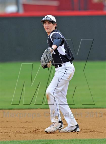 Thumbnail 2 in St. Stephen's Episcopal vs Bishop Lynch (Texas Private School Classic) photogallery.