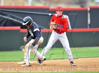 Thumbnail 2 in St. Stephen's Episcopal vs Bishop Lynch (Texas Private School Classic) photogallery.