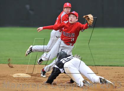 Thumbnail 1 in St. Stephen's Episcopal vs Bishop Lynch (Texas Private School Classic) photogallery.