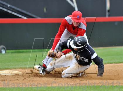 Thumbnail 3 in St. Stephen's Episcopal vs Bishop Lynch (Texas Private School Classic) photogallery.