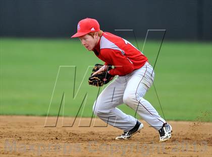 Thumbnail 1 in St. Stephen's Episcopal vs Bishop Lynch (Texas Private School Classic) photogallery.