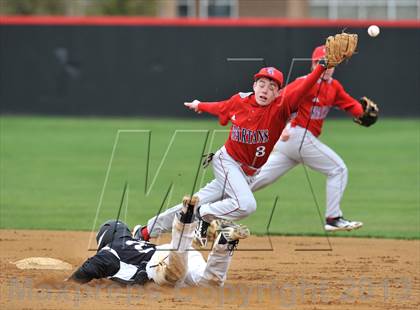 Thumbnail 2 in St. Stephen's Episcopal vs Bishop Lynch (Texas Private School Classic) photogallery.