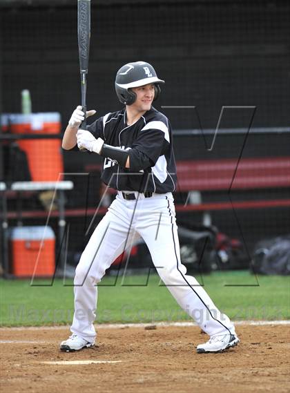Thumbnail 1 in St. Stephen's Episcopal vs Bishop Lynch (Texas Private School Classic) photogallery.