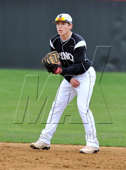 Thumbnail 3 in St. Stephen's Episcopal vs Bishop Lynch (Texas Private School Classic) photogallery.