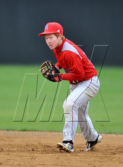 Thumbnail 2 in St. Stephen's Episcopal vs Bishop Lynch (Texas Private School Classic) photogallery.